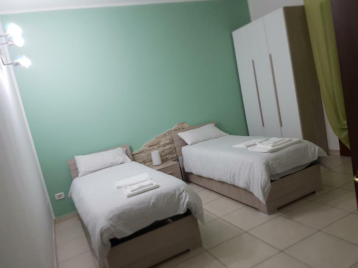 La Maison Verte Hotell Ostellato Eksteriør bilde